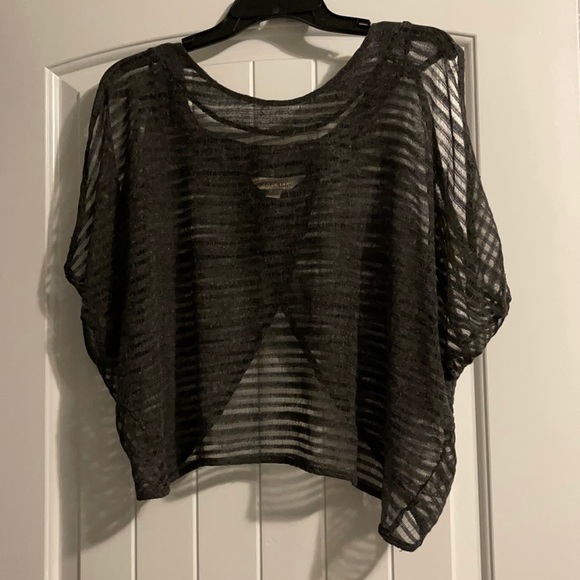 Decree shrug cover - Picture 1 of 5